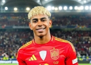 包含希勒展望2026年：巴黎将卫冕欧冠，西班牙夺得世的词条