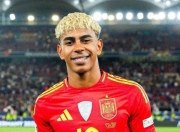 包含希勒展望2026年：巴黎将卫冕欧冠，西班牙夺得世的词条